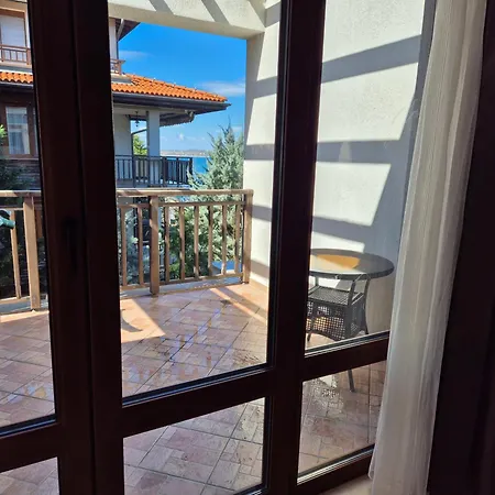 Appartement Eve Santa Marina Iii - Sea, Pools, Relax *