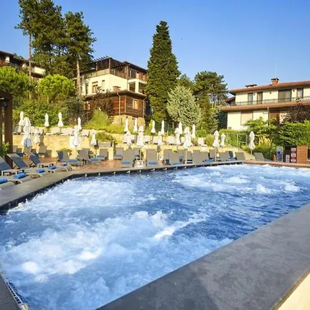Eve Santa Marina Iii - Sea, Pools, Relax Apartman